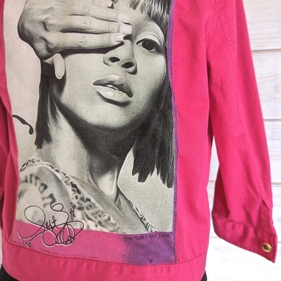 Lisa Left Eye Lopez Custom Cotton Button Down Jacket in Fuschia & Gold Sz Sm NWT - Picture 2 of 11